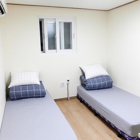 Namsan Gil House Hotel Seul Quarto foto